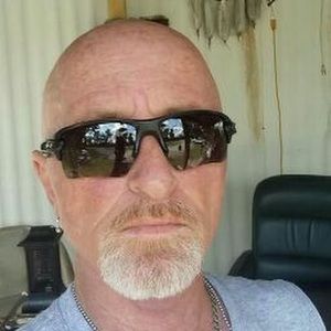 Meet your Posher, Norman